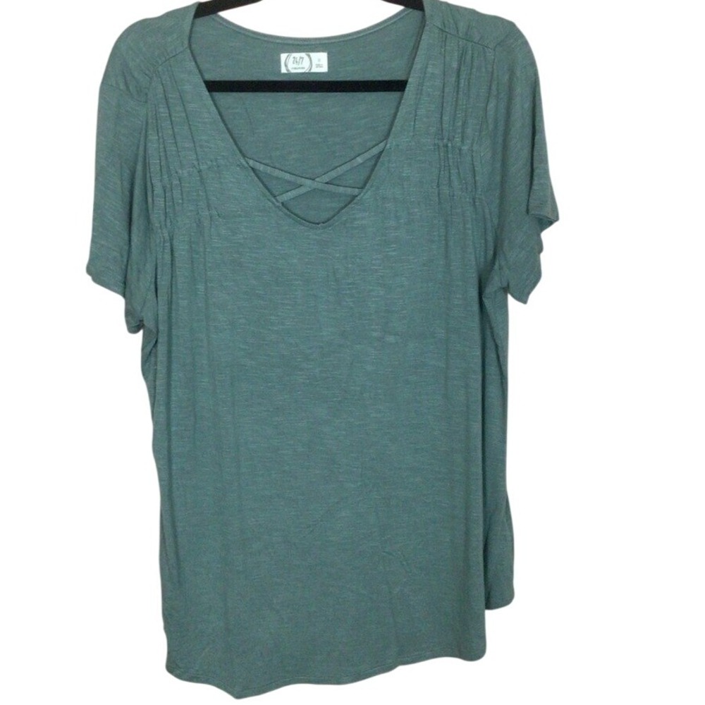 Womens Maurices Green Relaxed Cross Front Blouse V Neck Size 0